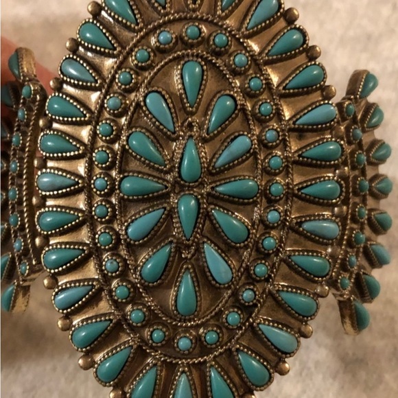 Lucky Brand Turquoise Cuff Bracelet - Picture 4 of 6